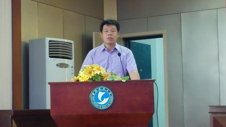 展开全部 黄涛,男,四川省大邑县工商局党组成员,副局长.