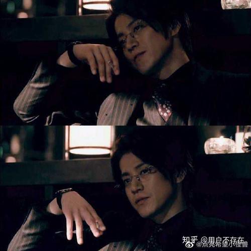 小栗旬啊!无间双龙里面的造型 西装金丝眼镜 杀人于无形