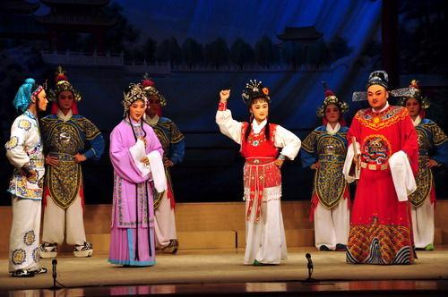 千年莆仙戏 风流世代传
