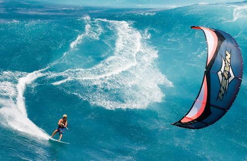 平潭国际风筝冲浪节:当冲浪遇上风筝,上天下海无所不能