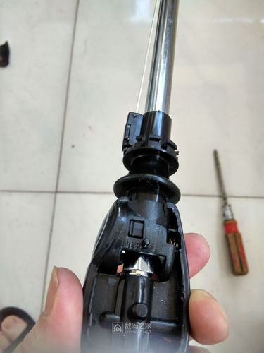 拆 一把 断骨架的 全自动 雨伞 下 (安装还原)