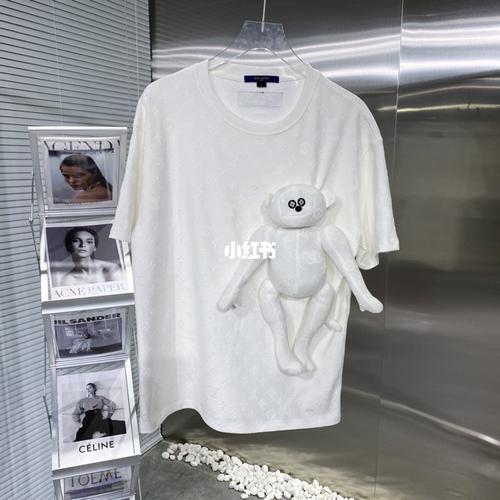 lv玩偶公仔配饰短袖_短袖_玩偶_配饰_公仔_路易威登怎么样_潮流_好物