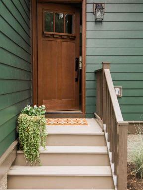 别墅入户楼梯 2020别墅大门入户楼梯图