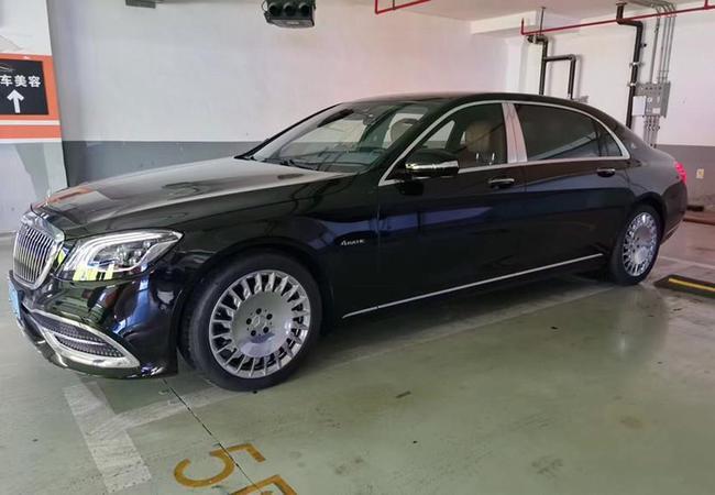 19年梅赛德斯奔驰迈巴赫s450l6000km