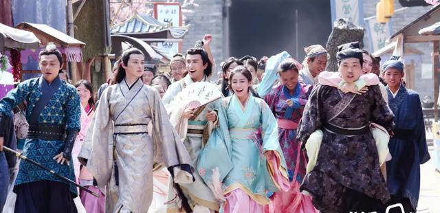 贡米米热主演,炸毛医女遇上腹黑帝王,反套路的古言剧居然这么甜