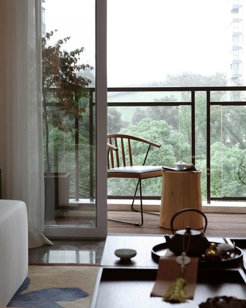 阳台,白色,原木色