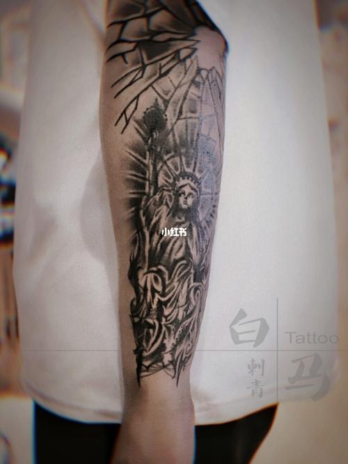 暗黑风格自由女神像|福州纹身_自由女神像_纹身_美妆