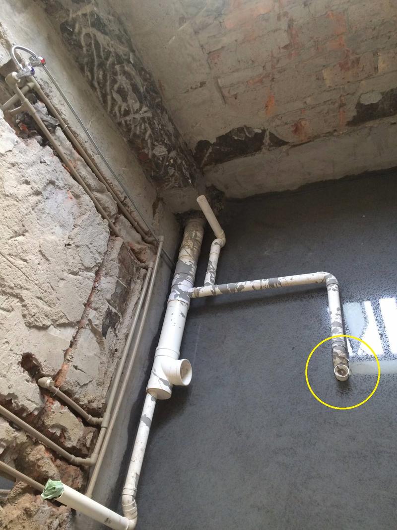 做下沉式卫生间的二次排水,那么师傅应该是有能力对主下水管改造施工