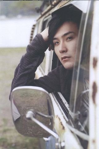 松田龙平的眼睛非常的漂亮