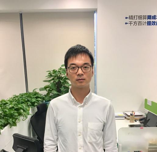 李深圳简历