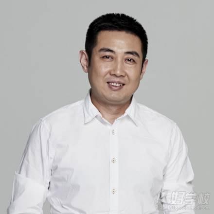 杨东