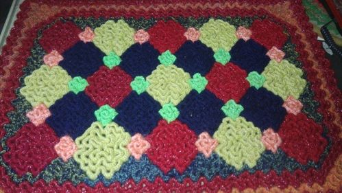 妈妈钩的银耳花!