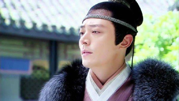 过了3年,到1452年,朱祁钰又将朱祁镇儿子朱见深的太子之位给废了,这
