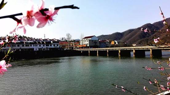 舒城县晓天镇"三线三边"环境整治让集镇建设有声有色