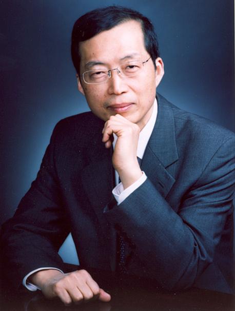 尤建功,我校数学与统计学院(原数学系)1979级校友.