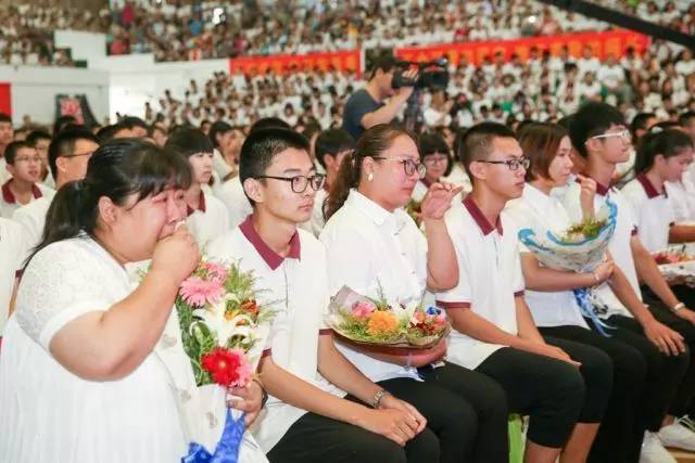 2018毕业季,衡水五中的初中毕业典礼