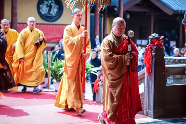 师父带你打水陆丨法会第三日,觉醒大和尚领众结界洒净,内坛如金刚如