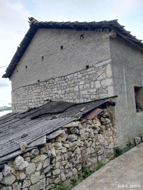 安顺之角——中国"金字塔石块式"的石房,如何建造仍然是谜!