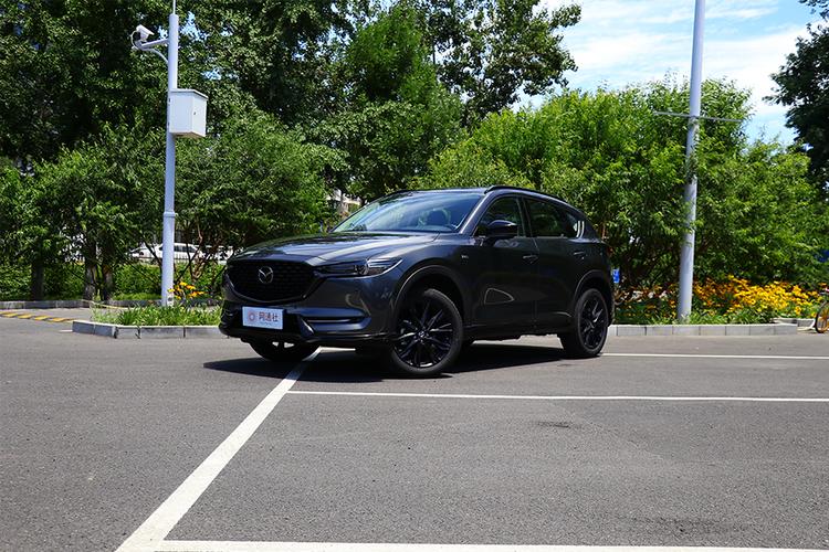 汽车界的"偏执狂" 试驾马自达cx-5黑骑士版