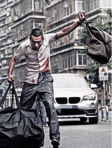 《火锅英雄》王彦霖:匪首会武术,谁也挡不住