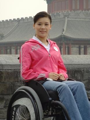 现场证人证实罗马尼亚教练系桑兰重伤元凶(图)