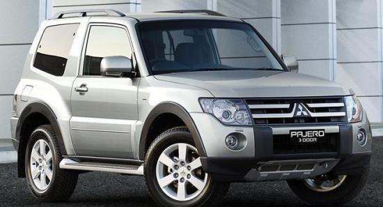 三菱帕杰罗 三门版