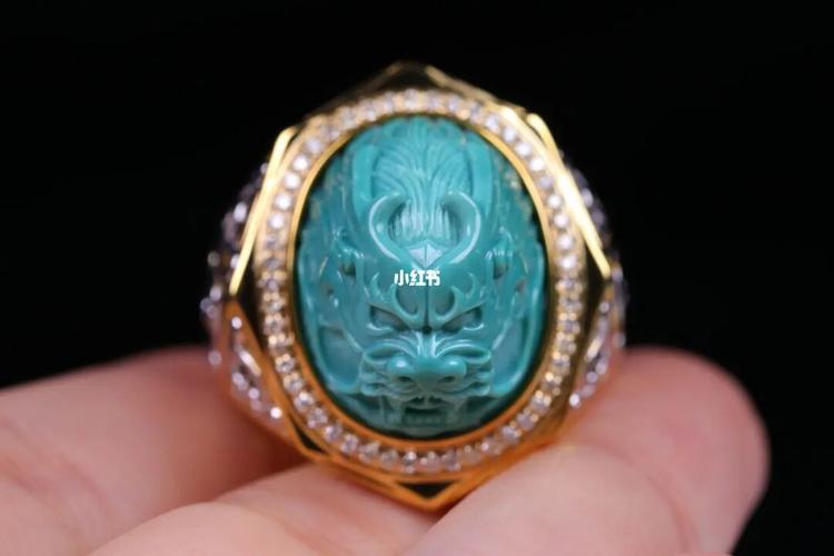 鼎吉松石龙头戒面,配18k金镶钻,霸气外露[加油]