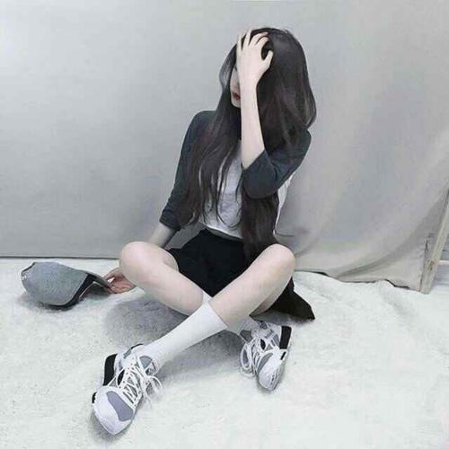 成熟帅气头像女生头像带字