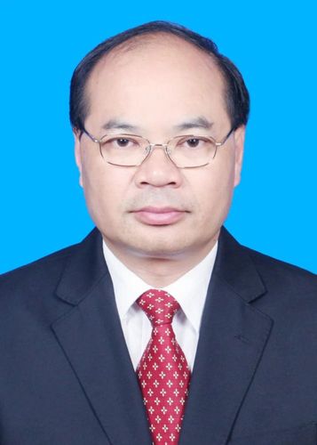 黄兴文当选黔西南州人民政府州长