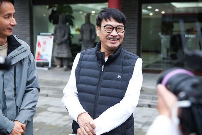 三叔,来啦!