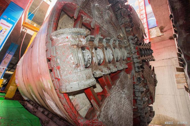 地铁10号线盾构机禾花站始发 预计2020年通车