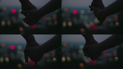 手牵着手