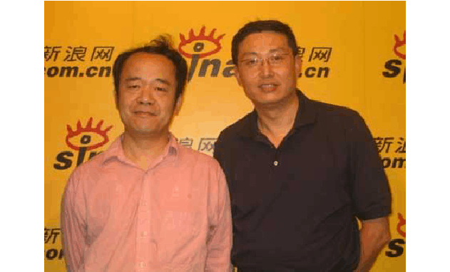 海军军史专家方堃先生,李亚强老师合影 点击此处查看全部军事图片