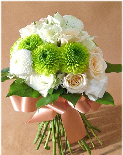 [转载]各色乒乓菊的手捧花