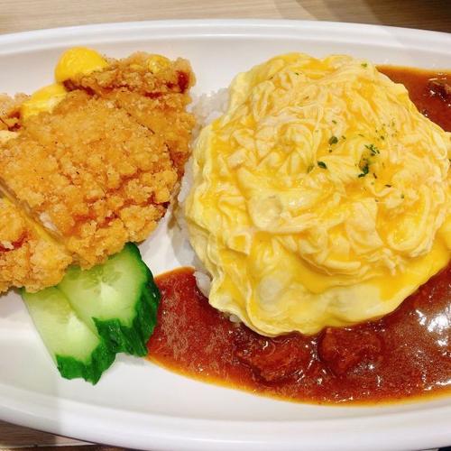 吃鸡奶酪鸡排蛋包咖哩饭 ￥ 62