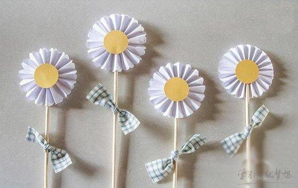 手工立体纸花的折纸花教程