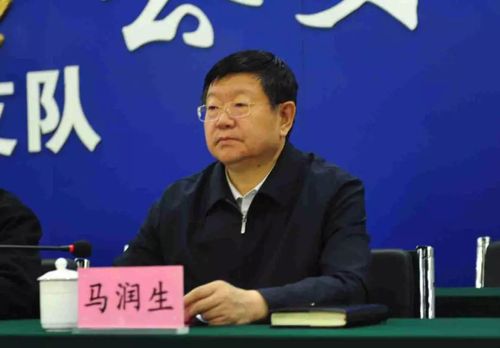 2019年全市文明交通综合治理暨道路交通安全工作会议在交警支队召开