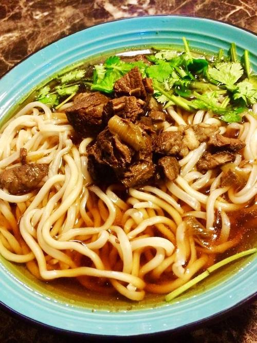 私房红烧牛肉面