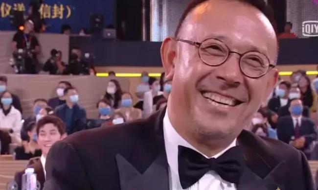 巩俐经典再现葛优陈道明说相声逗笑姜文北影节闭幕式绝了