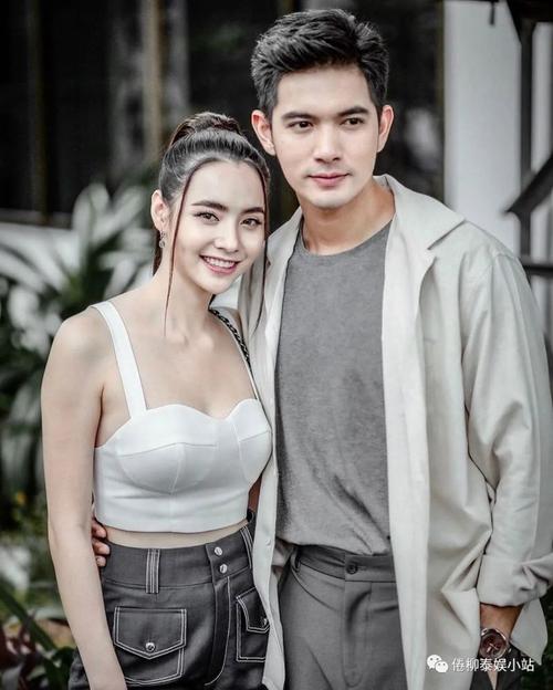 泰星kem第一次受访:不敢去问mookda是否单身,我害怕答案让我心碎