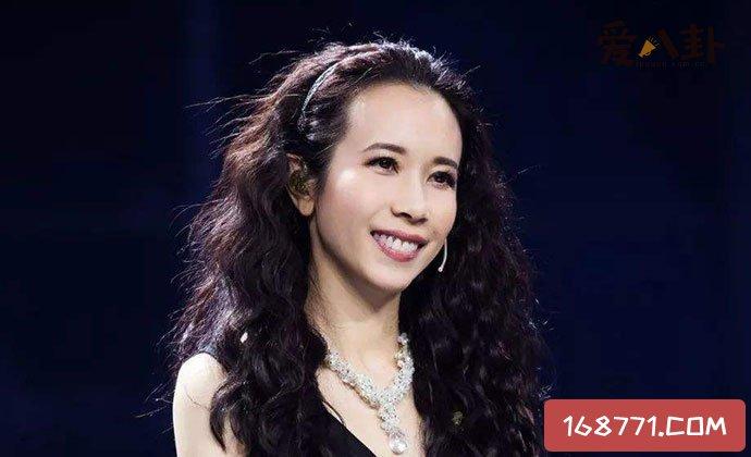 莫文蔚是什么混血莫文蔚是一个混血儿
