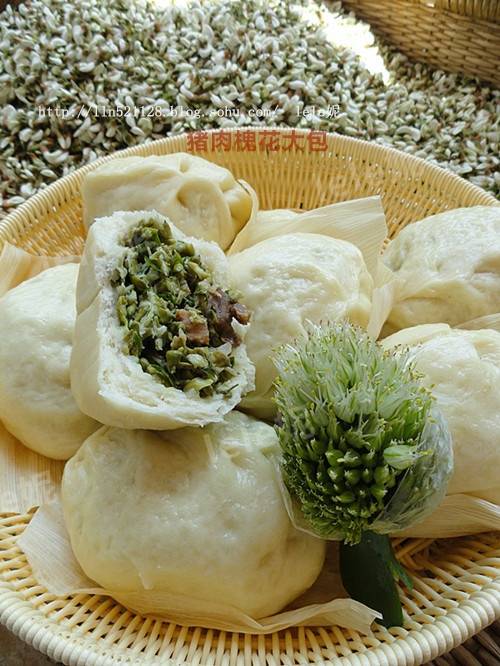 槐花飘香的季节---猪肉槐花大包子