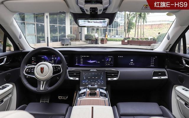 开惯了奥迪q7,再换红旗e-hs9上,终于发现奥迪和红旗的差距