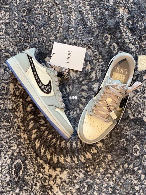 联名aj低帮鞋板鞋真的太帅情侣款_板鞋_情侣款_鞋子_airjordan_迪奥