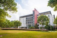 东华大学研究生院