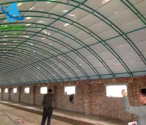 100只羊棚建设成本 养羊利润与成本 羊舍建设