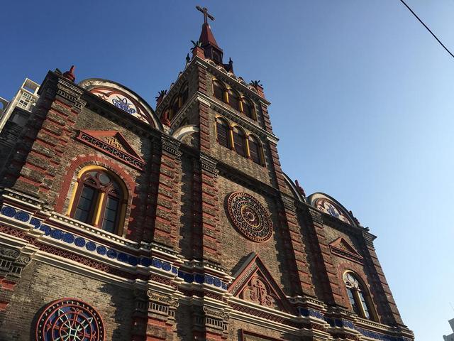 中国最大的城市基督教中心,城市内教堂林立,被称中国的耶路撒冷