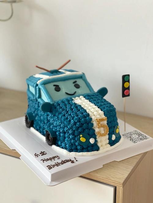 立体小汽车蛋糕_蛋糕_生日蛋糕_美食_美食展示_创意