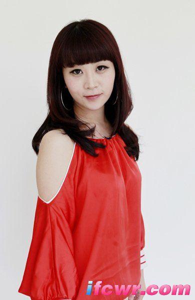 非诚勿扰11号女嘉宾李放资料照片 李放微博 李放被谁带走了