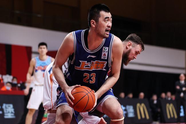 理解无能为什么张兆旭能从天津队得到一份顶薪